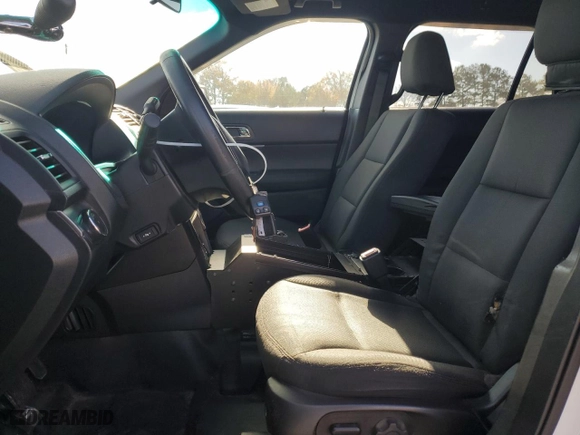 2016 Ford Utility Police Interceptor with VIN 1FM5K8AT2GGD16911, listed as a Copart auction lot 84027454 with 100,369 mi miles and Salvage Title. Bid and sale history available at carsss.com. Image 7.