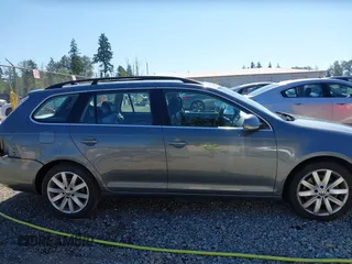 2012 Volkswagen Jetta TDI w/Sunroof with VIN 3VWPL7AJ7CM666499, listed as a IAAI auction lot 42620778 with 109,250 mi miles and . Bid and sale history available at DreamBid. Image 14.