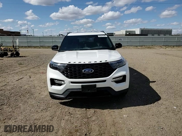 2022 Ford Explorer ST-Line с VIN 1FMSK8KH7NGC46865, выставлен на аукционе Copart как лот 54337545 с пробегом 50 417 миль миль и Списание • Salvage title. История ставок и продаж доступна на DreamBid. Изображение 14.