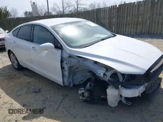 2018 Ford Fusion SE z VIN 3FA6P0H75JR278410, wystawiony jako IAAI lot #41829129 z przebiegiem 135 404 mil mil oraz . Historia ofert i sprzedaży dostępna na DreamBid. Obrazek 1.