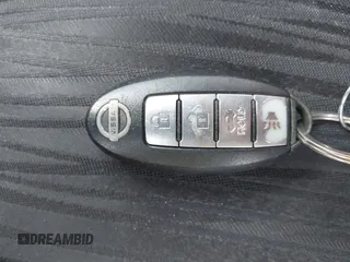 2017 Nissan Sentra SR z VIN 3N1AB7AP4HY249697, wystawiony jako IAAI lot #42332993 z przebiegiem 91 554 mil mil oraz . Historia ofert i sprzedaży dostępna na DreamBid. Obrazek 11.