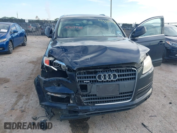 2007 Audi Q7 Premium with VIN WA1BY74L17D066083, listed as a IAAI auction lot 42307748 with 171,507 mi miles and . Bid and sale history available at DreamBid. Image 6.