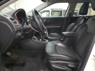 2018 Jeep Compass Trailhawk with VIN 3C4NJDDBXJT255622, listed as a Copart auction lot 85917244 with 73,388 mi miles and Clean Title. Bid and sale history available at carsss.com. Image 7.