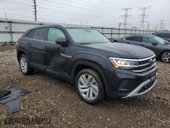 2022 Volkswagen Atlas SE with VIN 1V2HE2CA8NC229616, listed as a Copart auction lot 84722384 with 26,570 mi miles and Salvage title. Bid and sale history available at DreamBid. Image 4.