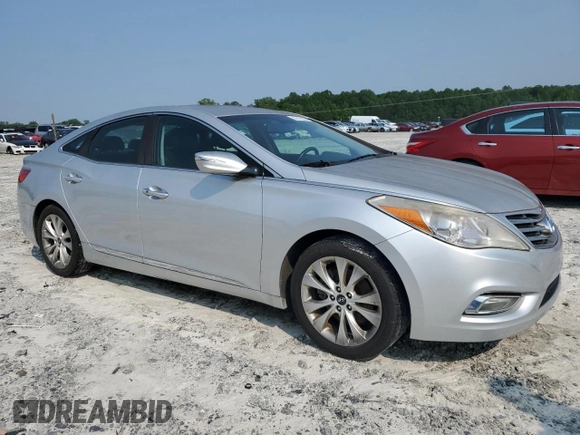 2013 Hyundai Azera z VIN KMHFG4JG9DA252768, wystawiony jako Copart lot #59143035 z przebiegiem 118 260 mil mil oraz Czysty tytuł • Clean title. Historia ofert i sprzedaży dostępna na DreamBid. Obrazek 4.