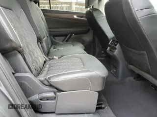 2024 Volkswagen Atlas SEL Premium R-Line with VIN 1V2FR2CAXRC537792, listed as a Copart auction lot 52522895 with 27,211 mi miles and Salvage title. Bid and sale history available at DreamBid. Image 11.