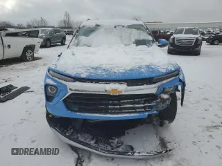 2024 Chevrolet TrailBlazer LT with VIN KL79MRSL9RB077343, listed as a Copart auction lot 43784025 with 20,632 mi miles and Non Repairable. Bid and sale history available at DreamBid. Image 5.