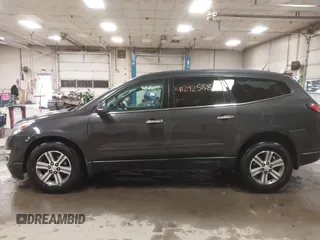 2016 Chevrolet Traverse LT z VIN 1GNKRHKD7GJ205694, wystawiony jako IAAI lot #41292588 z przebiegiem 109 626 mil mil oraz . Historia ofert i sprzedaży dostępna na DreamBid. Obrazek 14.