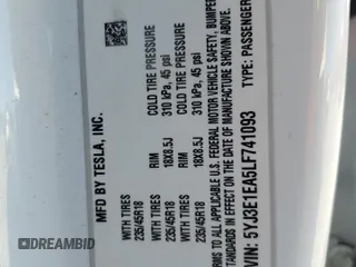 2020 Tesla Model 3 Standard Range Plus z VIN 5YJ3E1EA5LF741093, wystawiony jako Copart lot #52891695 z przebiegiem 59 168 mil mil oraz Szkoda całkowita • Salvage title. Historia ofert i sprzedaży dostępna na DreamBid. Obrazek 13.