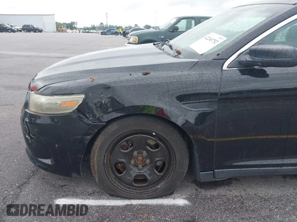 2014 Ford Police Interceptor with VIN 1FAHP2MKXEG105669, listed as a IAAI auction lot 42240752 with 133,148 mi miles and . Bid and sale history available at DreamBid. Image 14.