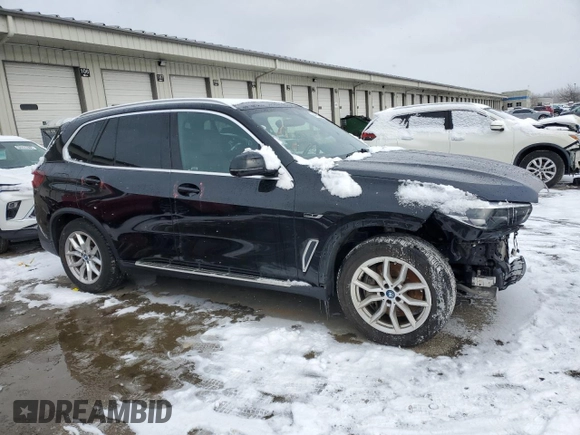 2023 BMW X5 xDrive45e with VIN 5UXTA6C08P9P28260, listed as a Copart auction lot 44729105 with 59,731 mi miles and Salvage Title. Bid and sale history available at carsss.com. Image 4.