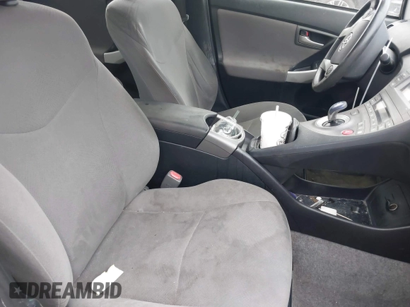 2015 Toyota Prius Four z VIN JTDKN3DU7F2003225, wystawiony jako IAAI lot #41741030 z przebiegiem 195 090 mil mil oraz . Historia ofert i sprzedaży dostępna na DreamBid. Obrazek 5.