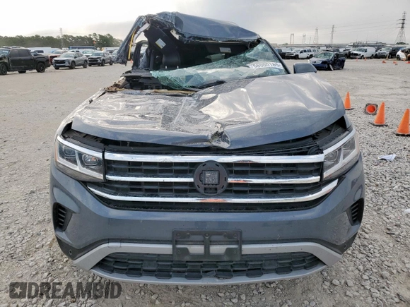 2022 Volkswagen Atlas SE with VIN 1V2JE2CA5NC222009, listed as a Copart auction lot 58000185 with 64,173 mi miles and Salvage title. Bid and sale history available at DreamBid. Image 5.