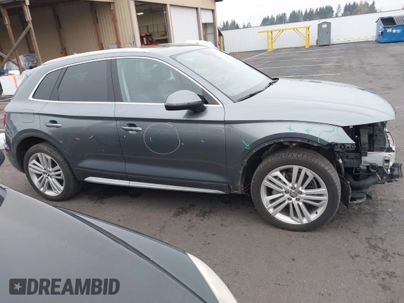 2018 Audi Q5 Premium Plus with VIN WA1BNAFY7J2106037, listed as a IAAI auction lot 41282887 with 81,170 mi miles. Bid and sale history available at carsss.com. Image 14.