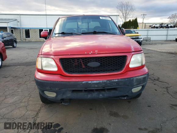 2000 Ford F-150 XL with VIN 1FTRX18W6YNC32005, listed as a Copart auction lot 82169314 with 289,320 mi miles and Salvage Title. Bid and sale history available at carsss.com. Image 5.