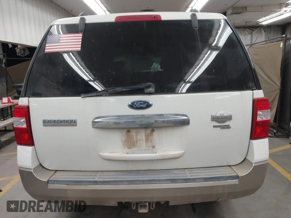 2008 Ford Expedition EL Eddie Bauer with VIN 1FMFK18538LA60838, listed as a IAAI auction lot 41456310 with 201,597 mi miles. Bid and sale history available at carsss.com. Image 16.