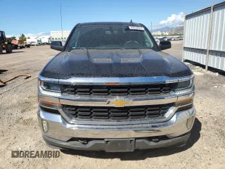 2017 Chevrolet Silverado 1500 LT with VIN 3GCPCREH2HG125128, listed as a Copart auction lot 83224824 with 93,467 mi miles and Salvage Title. Bid and sale history available at DreamBid. Image 5.