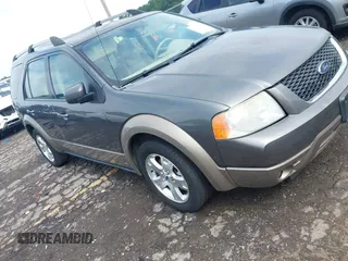2005 Ford Freestyle SEL z VIN 1FMZK02185GA06274, wystawiony jako IAAI lot #42232701 z przebiegiem Nie podano mil oraz . Historia ofert i sprzedaży dostępna na DreamBid. Obrazek 1.