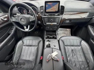 2017 Mercedes-Benz GLS 450 z VIN 4JGDF6EE4HA858306, wystawiony jako Copart lot #62227775 z przebiegiem 208 038 mil mil oraz Czysty tytuł • Clean title. Historia ofert i sprzedaży dostępna na DreamBid. Obrazek 9.