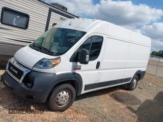 2020 Ram ProMaster Cargo z VIN 3C6TRVDG5LE115932, wystawiony jako IAAI lot #42060526 z przebiegiem 145 147 mil mil oraz . Historia ofert i sprzedaży dostępna na DreamBid. Obrazek 15.