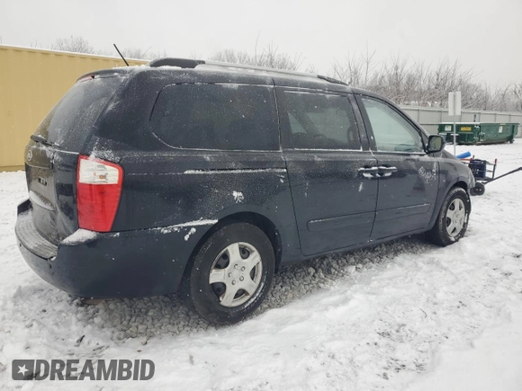 2010 Kia Sedona LX with VIN KNDMG4C30A6346610, listed as a Copart auction lot 86540934 with 194,832 mi miles and Salvage Title. Bid and sale history available at carsss.com. Image 3.