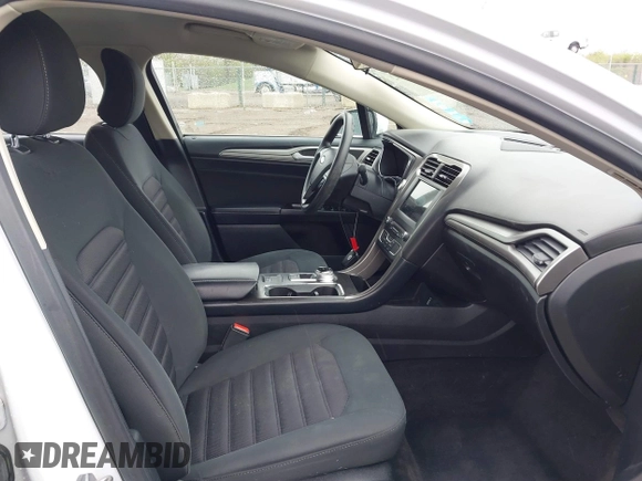 2017 Ford Fusion SE with VIN 3FA6P0H78HR372338, listed as a IAAI auction lot 41919442 with 78,979 mi miles. Bid and sale history available at carsss.com. Image 5.