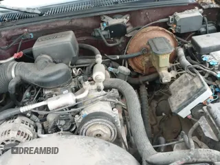 1997 Chevrolet Tahoe z VIN 3GNEK18R0VG127205, wystawiony jako IAAI lot #41531547 z przebiegiem 161 049 mil mil oraz . Historia ofert i sprzedaży dostępna na DreamBid. Obrazek 12.