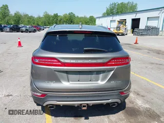2017 Lincoln MKC Select with VIN 5LMCJ2D9XHUL46424, listed as a IAAI auction lot 42363939 with Not provided miles and . Bid and sale history available at DreamBid. Image 17.