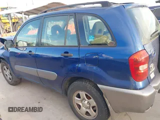 2005 Toyota RAV4 with VIN JTEHD20V250039478, listed as a IAAI auction lot 41357896 with 186,008 mi miles. Bid and sale history available at carsss.com. Image 15.