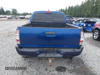 2015 Toyota Tacoma with VIN 3TMLU4EN1FM186747, listed as a IAAI auction lot 42493658 with 104,100 mi miles and . Bid and sale history available at DreamBid. Image 16.