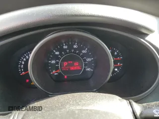 2019 Kia Soul + with VIN KNDJP3A57K7918043, listed as a Copart auction lot 47009525 with 106,033 mi miles and Salvage Title. Bid and sale history available at DreamBid. Image 9.