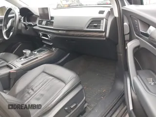 2018 Audi Q5 Premium Plus with VIN WA1BNAFY7J2106037, listed as a IAAI auction lot 41282887 with 81,170 mi miles. Bid and sale history available at carsss.com. Image 5.