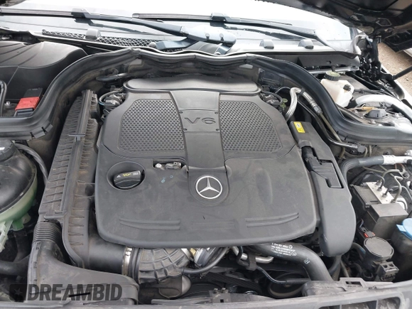2013 Mercedes-Benz C 300 Sport with VIN WDDGF8AB6DR277819, listed as a IAAI auction lot 42111397 with 95,582 mi miles and . Bid and sale history available at carsss.com. Image 10.