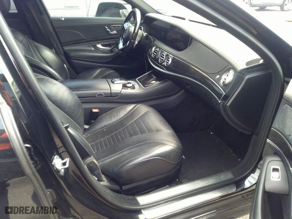 2019 Mercedes-Benz S-Class S 560 with VIN WDDUG8DB4KA434979, listed as a IAAI auction lot 39486958 with 105,942 mi miles. Bid and sale history available at carsss.com. Image 5.