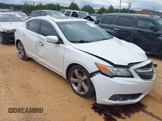 2013 Acura ILX Technology with VIN 19VDE1F76DE010132, listed as a IAAI auction lot 42296165 with 138,682 mi miles and . Bid and sale history available at DreamBid. Image 1.