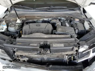 2018 Volkswagen Tiguan S with VIN 3VV1B7AX7JM017221, listed as a Copart auction lot 44728205 with 68,773 mi miles and Salvage Title. Bid and sale history available at carsss.com. Image 14.