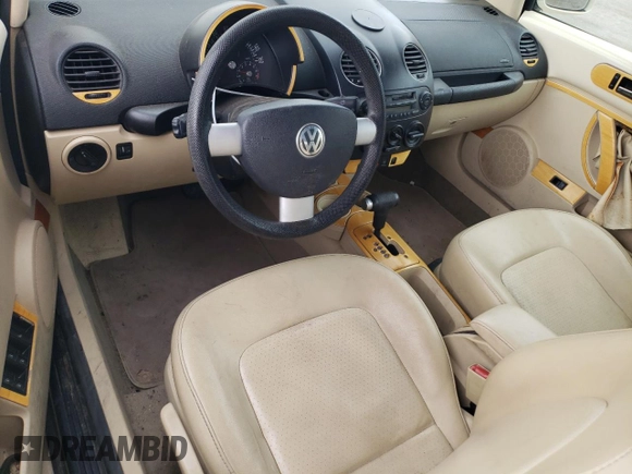 2003 Volkswagen Beetle GLS с VIN 3VWCD21Y33M320106, выставлен на аукционе Copart как лот 45298905 с пробегом 125 961 миль миль и Списание • Salvage title. История ставок и продаж доступна на DreamBid. Изображение 8.