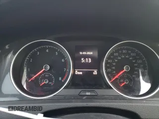 2020 Volkswagen Golf TSI с VIN 3VWW57AU4LM003617, выставлен на аукционе Copart как лот 82679054 с пробегом 67 848 миль миль и Списание • Salvage title. История ставок и продаж доступна на DreamBid. Изображение 9.