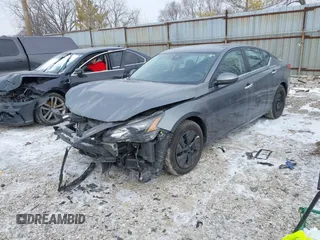 2022 Nissan Altima 2.5 S with VIN 1N4BL4BV8NN346197, listed as a IAAI auction lot 41629119 with 76,726 mi miles. Bid and sale history available at carsss.com. Image 2.