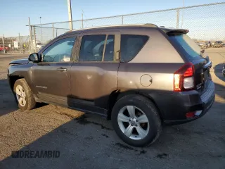 2016 Jeep Compass Latitude with VIN 1C4NJDEB0GD542254, listed as a Copart auction lot 49496545 with 153,203 mi miles and Salvage Title. Bid and sale history available at carsss.com. Image 2.
