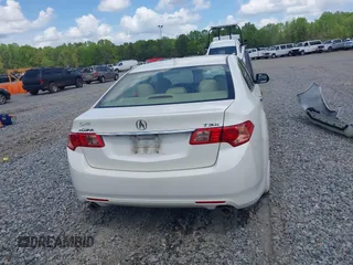 2011 Acura TSX with VIN JH4CU2F67BC015118, listed as a IAAI auction lot 41958687 with 1 mi miles. Bid and sale history available at carsss.com. Image 17.