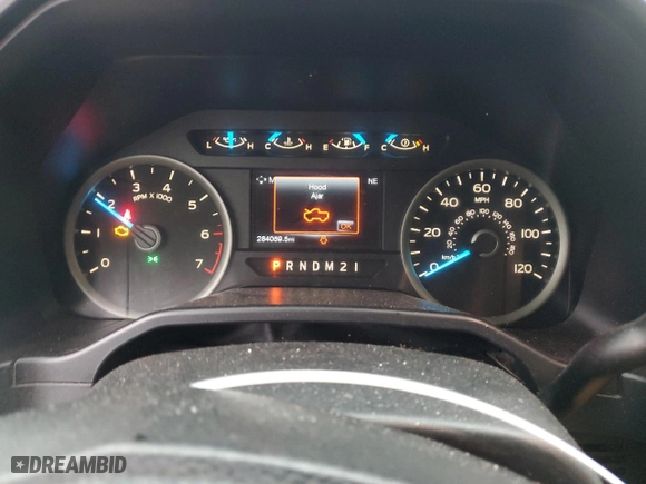 2015 Ford F-150 XLT with VIN 1FTEW1EF5FKD76357, listed as a Copart auction lot 89201345 with 284,059 mi miles and Salvage Title. Bid and sale history available at carsss.com. Image 9.