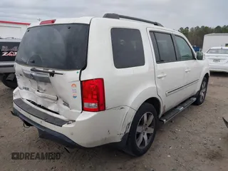 2012 Honda Pilot Touring with VIN 5FNYF4H92CB063229, listed as a IAAI auction lot 41850020 with 205,826 mi miles. Bid and sale history available at carsss.com. Image 4.