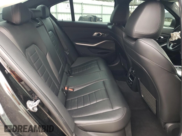 2019 BMW 3 Series 330i xDrive with VIN WBA5R7C53KFH26429, listed as a Copart auction lot 48379825 with 52,536 mi miles and Salvage title. Bid and sale history available at DreamBid. Image 10.