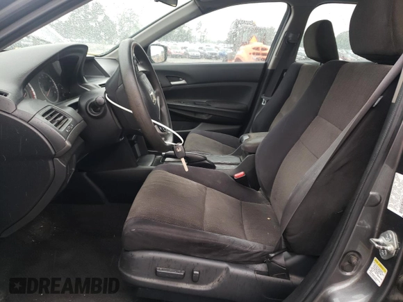 2009 Honda Accord LX-P z VIN 1HGCP26439A127994, wystawiony jako Copart lot #59372355 z przebiegiem 175 343 mil mil oraz Czysty tytuł • Clean title. Historia ofert i sprzedaży dostępna na DreamBid. Obrazek 7.