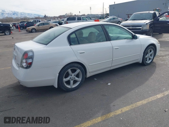 2006 Nissan Altima SL with VIN 1N4BL11D16C268852, listed as a IAAI auction lot 41270971 with 245,513 mi miles and . Bid and sale history available at DreamBid. Image 4.