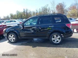 2010 Subaru Forester 2.5X Premium with VIN JF2SH6CC1AH795283, listed as a IAAI auction lot 41933823 with 170,902 mi miles. Bid and sale history available at carsss.com. Image 15.