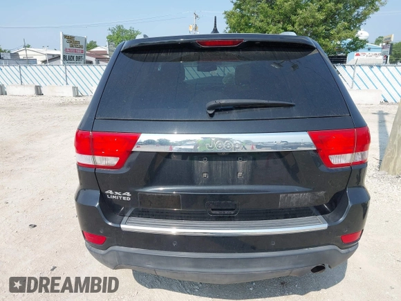 2011 Jeep Grand Cherokee Limited with VIN 1J4RR5GG9BC619477, listed as a IAAI auction lot 42457460 with 171,856 mi miles and . Bid and sale history available at DreamBid. Image 16.