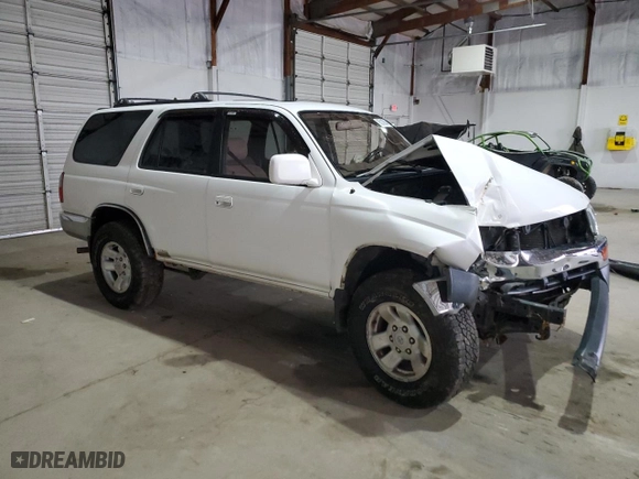 1998 Toyota 4Runner SR5 with VIN JT3HN86R3W0169984, listed as a Copart auction lot 85010594 with 184,178 mi miles and Salvage Title. Bid and sale history available at carsss.com. Image 4.