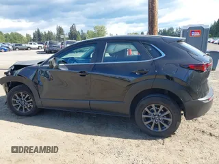 2023 Mazda CX-30 S z VIN 3MVDMBAM0PM519901, wystawiony jako IAAI lot #42255344 z przebiegiem 20 839 mil mil oraz . Historia ofert i sprzedaży dostępna na DreamBid. Obrazek 14.